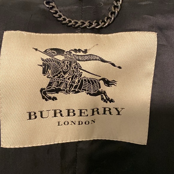 NWOT BURBERRY STUNNING MENS 100% WOOL PEA COAT SIZE LARGE/ 52 EXCELLENT CONDITI - Picture 13 of 16